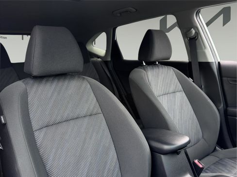 Used 2024 Kia Seltos LX AWD/4WD image 28