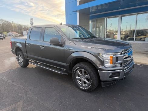 Used 2019 Ford F150 XLT w/ Equipment Group 302A Luxury image 2