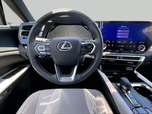 Used 2024 Lexus RX 350h w/ Accessory Package (Z1) AWD/4WD image 6