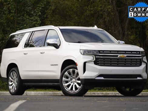 Used 2021 Chevrolet Suburban Premier w/ Premium Package image 2