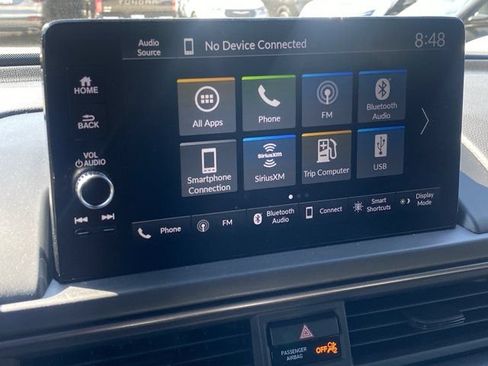 Used 2025 Honda Pilot TrailSport image 19
