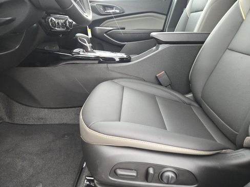 New 2026 Chevrolet Trax ACTIV w/ Driver Confidence Package FWD image 17