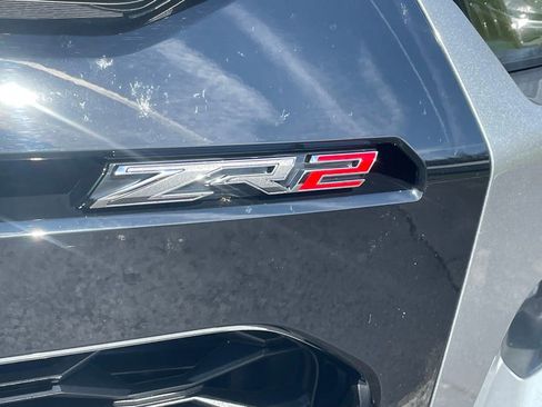 Used 2025 Chevrolet Colorado ZR2 w/ Technology Package image 9