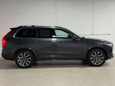 Used 2017 Volvo XC90 T6 Momentum w/ Vision Package AWD/4WD image 5