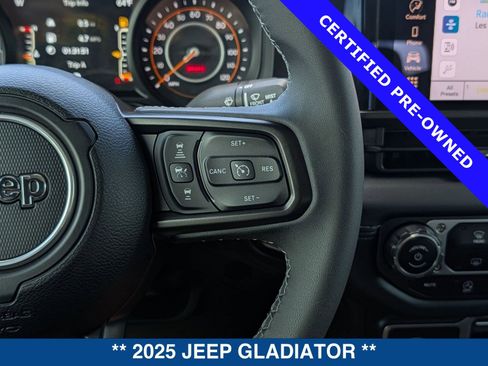 Used 2025 Jeep Gladiator Mojave w/ Safety Group image 28