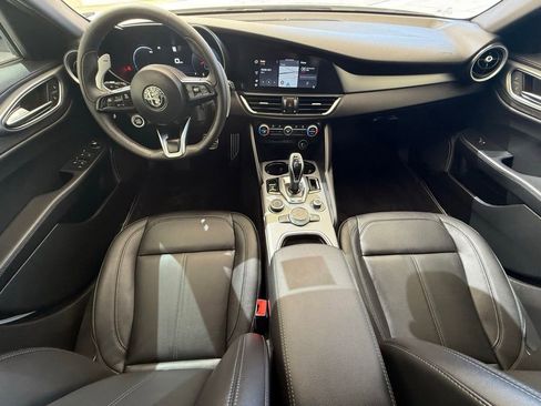New 2025 Alfa Romeo Giulia RWD image 21