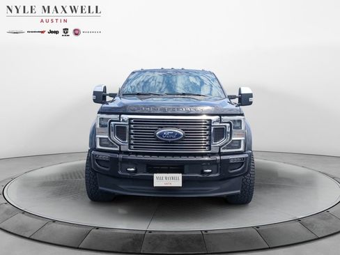 Used 2021 Ford F450 Platinum w/ FX4 Off-Road Package AWD/4WD image 18