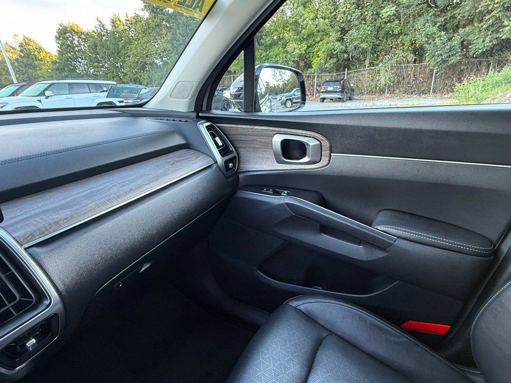 Used 2022 Kia Sorento S AWD/4WD image 33