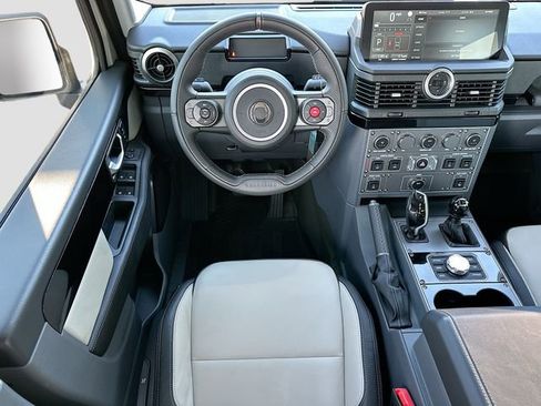 Used 2025 INEOS Grenadier image 20