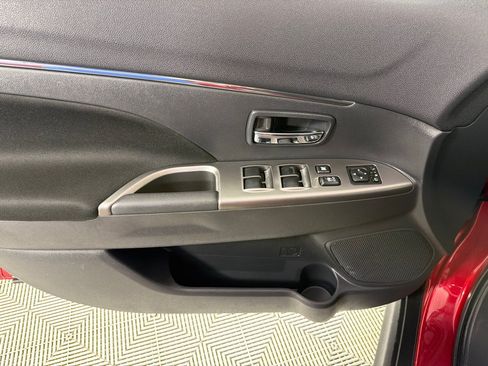 Used 2021 Mitsubishi Outlander Sport LE AWD/4WD image 10