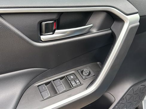 New 2025 Toyota RAV4 XLE image 15