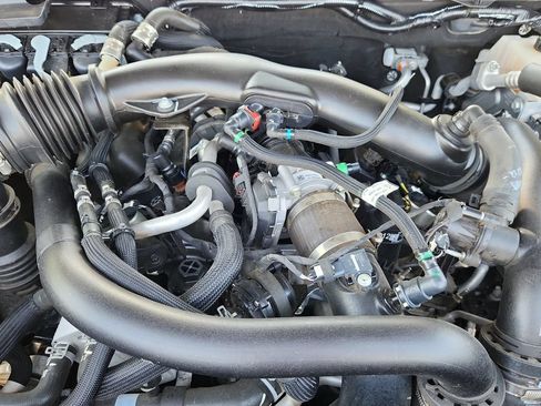 Used 2024 Ford Ranger Raptor AWD/4WD image 16