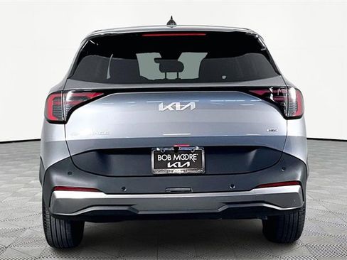 Certified 2026 Kia Sportage LX image 5