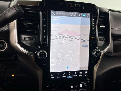 Used 2024 RAM 2500 Laramie image 17