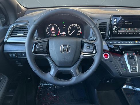 Certified 2025 Honda Odyssey Sport-L image 27