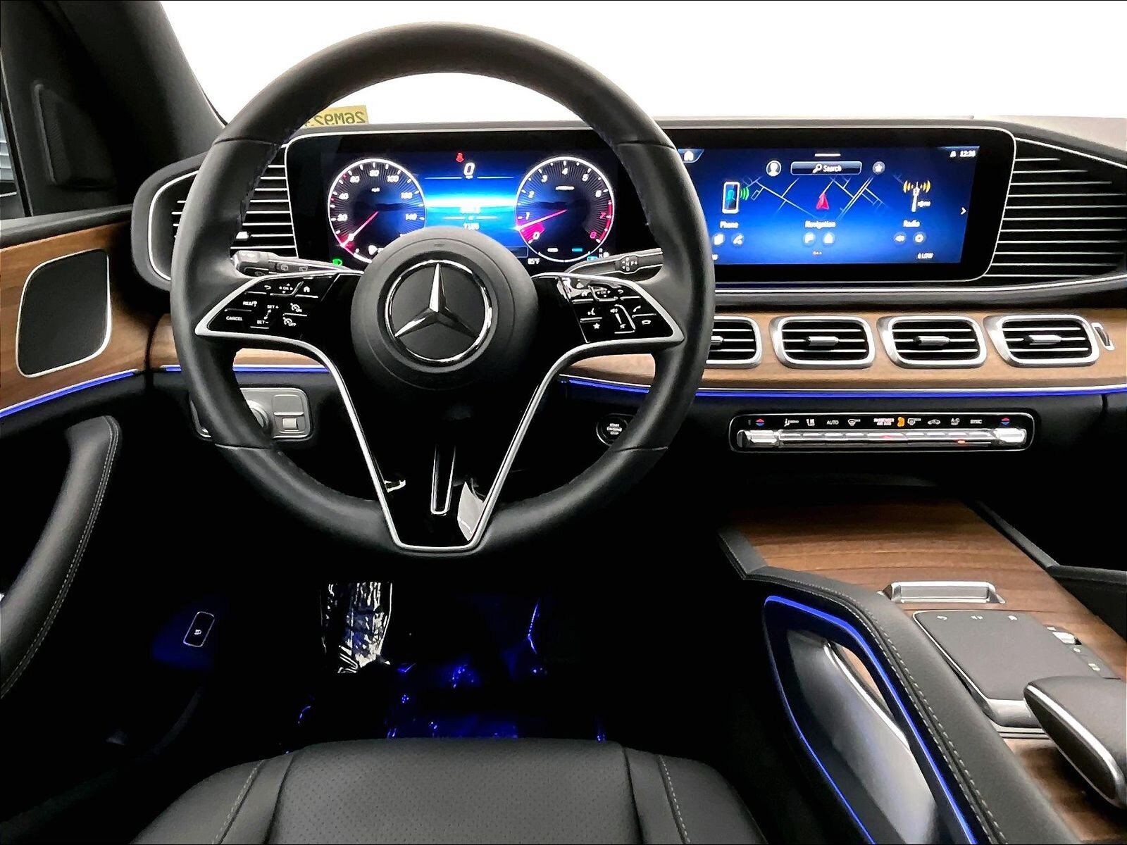 Used 2026 Mercedes-Benz GLE 350 4MATIC image 4