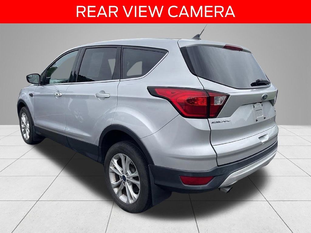 Used 2019 Ford Escape SE AWD/4WD image 6