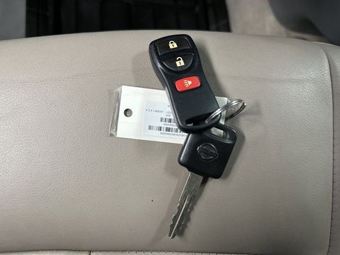 Used 2021 Nissan NV 3500 SL image 35