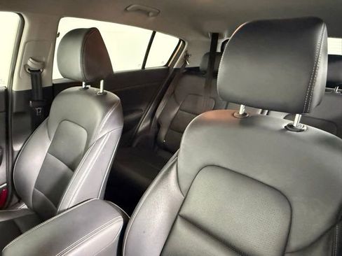 Used 2020 Kia Sportage EX image 31