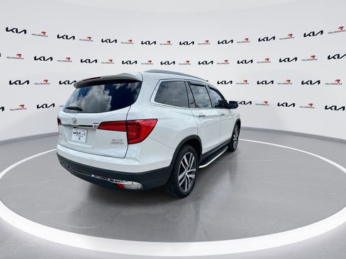 Used 2018 Honda Pilot Elite image 8