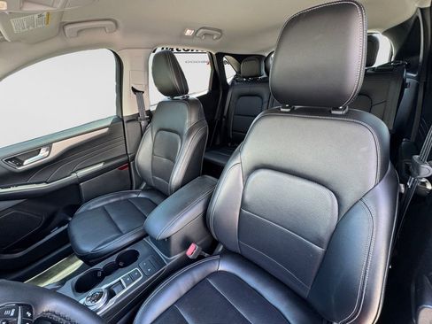 Used 2022 Ford Escape SEL AWD/4WD image 19