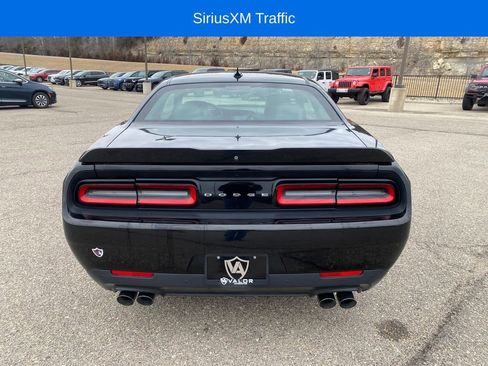 Used 2015 Dodge Challenger R/T Plus image 5
