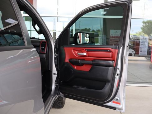 Used 2019 RAM 1500 Rebel w/ Rebel Level 2 Equipment Group AWD/4WD image 39