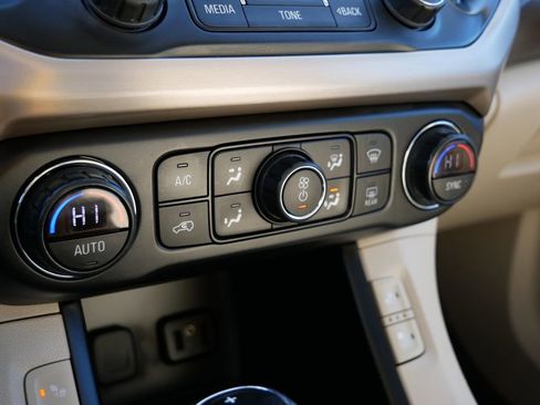 Used 2019 GMC Acadia Denali w/ Technology Package image 19