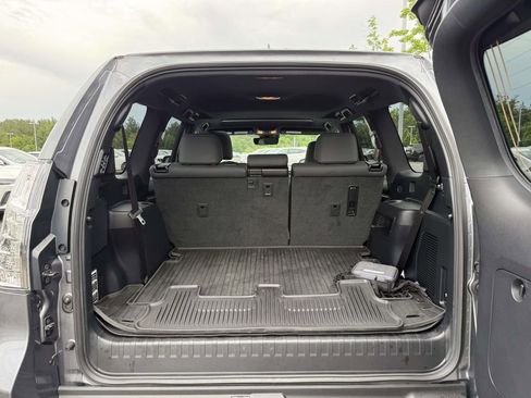 Used 2023 Lexus GX 460 Premium w/ Premium Plus Package AWD/4WD image 29