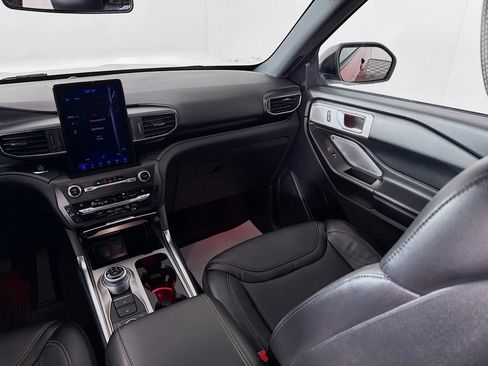 Used 2020 Ford Explorer ST w/ ST Street Pack image 26