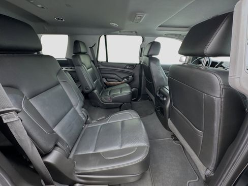Used 2019 Chevrolet Tahoe Premier w/ RST 6.2L Performance Edition AWD/4WD image 20