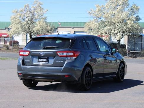 Used 2018 Subaru Impreza 2.0i AWD/4WD image 6