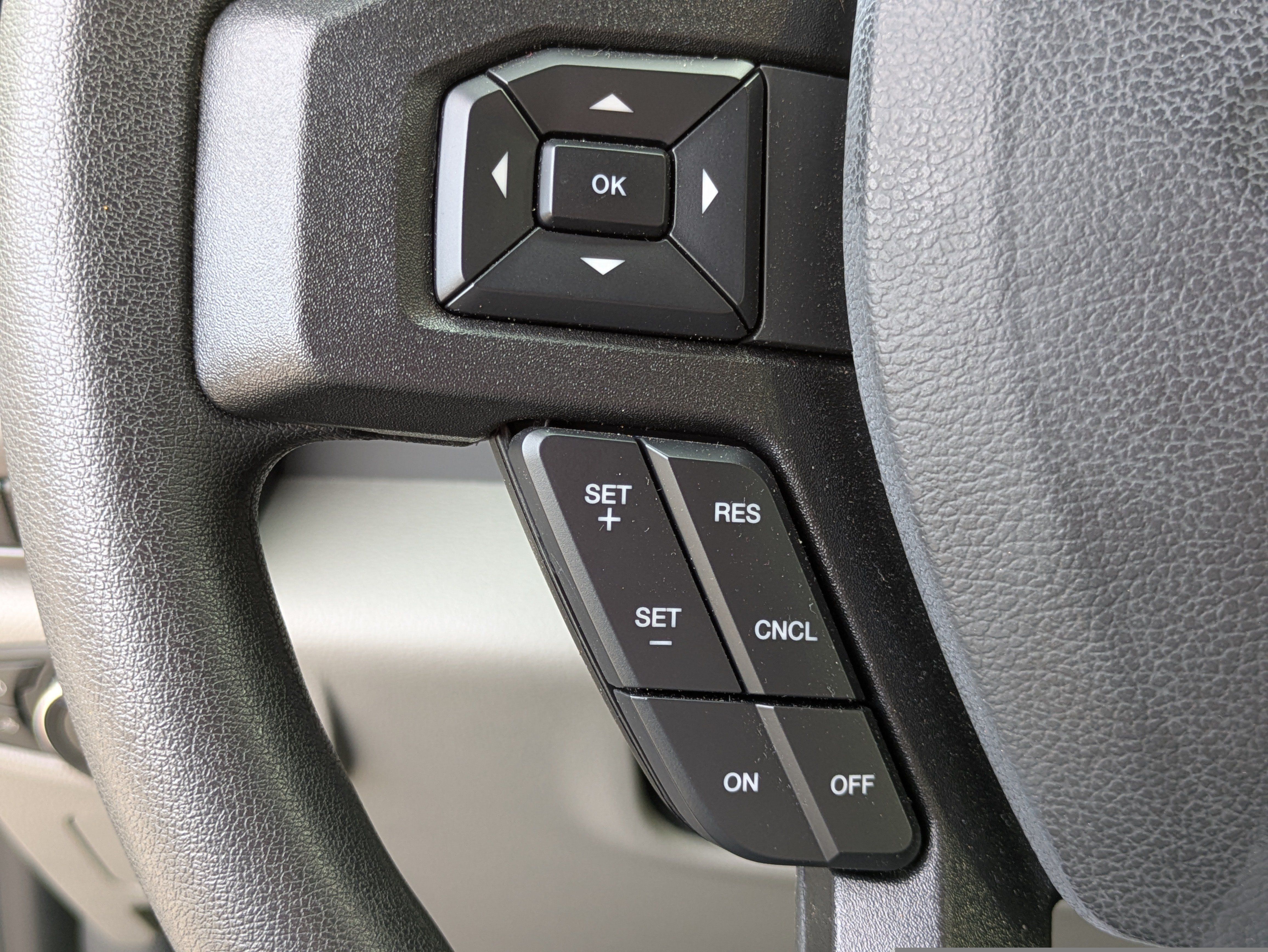 Used 2022 Ford F250 XLT w/ XLT Value Package RWD image 17