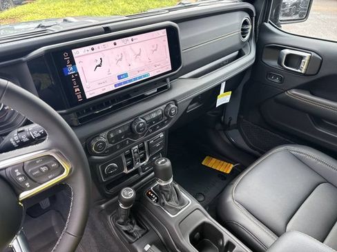 New 2026 Jeep Wrangler Unlimited Sahara AWD/4WD image 26