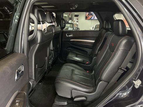 Used 2015 Dodge Durango R/T image 21