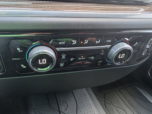 Used 2025 Chevrolet Silverado 1500 RST w/ LPO, Liner Protection Package image 20