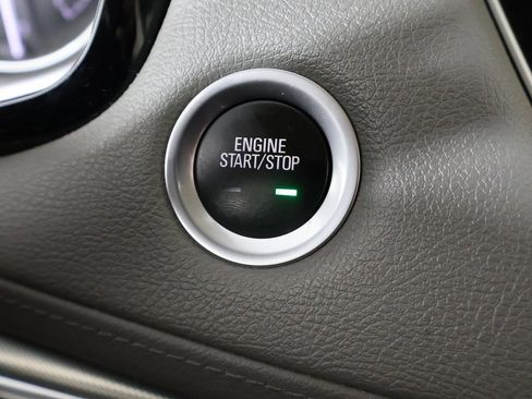 Used 2022 Cadillac XT5 Premium Luxury image 38