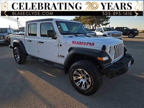 Used 2022 Jeep Gladiator Sport w/ Trailer Tow Package image 10