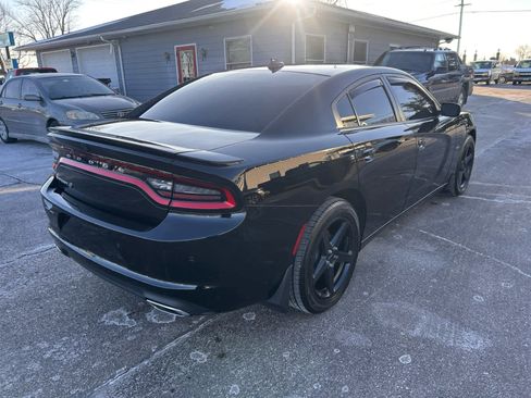 Used 2018 Dodge Charger GT image 5