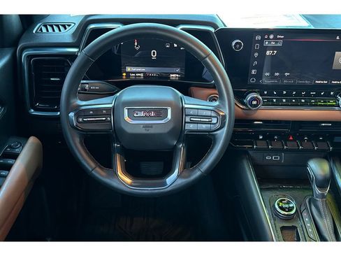 Used 2023 GMC Canyon AT4 w/ AT4 Premium Package image 16