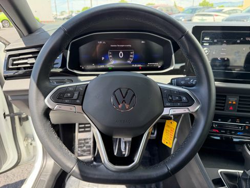 Used 2025 Volkswagen Jetta Sport FWD image 14