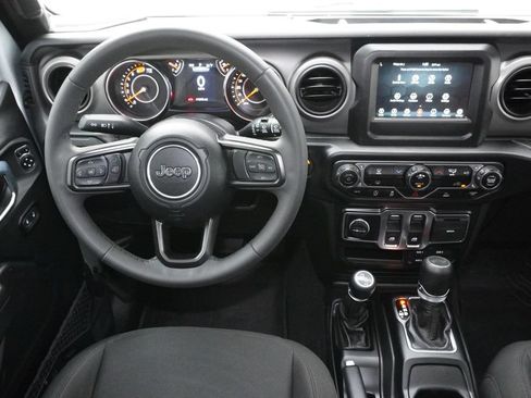 Used 2023 Jeep Wrangler Sport AWD/4WD image 21