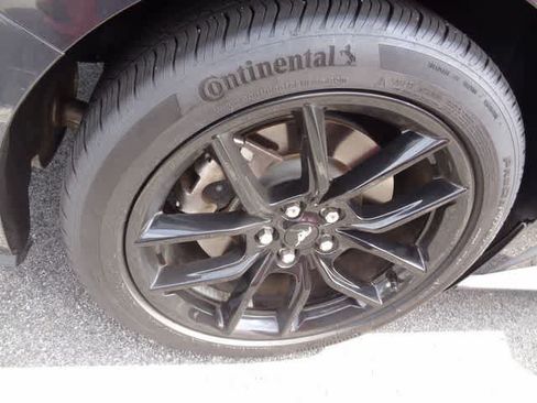 Used 2024 Ford Mustang GT RWD image 17