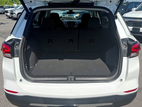 Certified 2024 Chevrolet Equinox LT AWD/4WD image 13