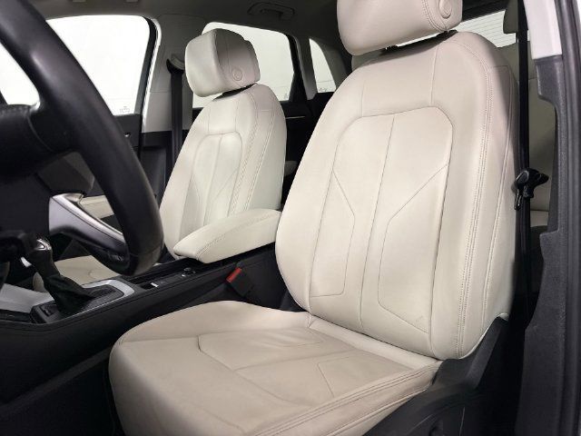 Used 2020 Audi Q3 2.0T Prestige w/ Prestige Package AWD/4WD image 21