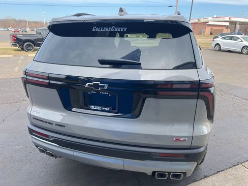 New 2026 Chevrolet Traverse Z71 w/ LPO, Floor Liner Package image 7