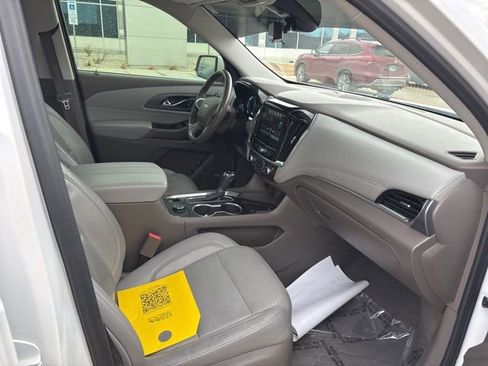 Used 2019 Chevrolet Traverse Premier image 9