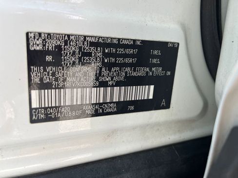 Used 2019 Toyota RAV4 XLE w/ Convenience Package image 30