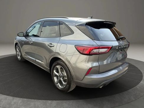 Used 2023 Ford Escape ST-Line FWD image 7