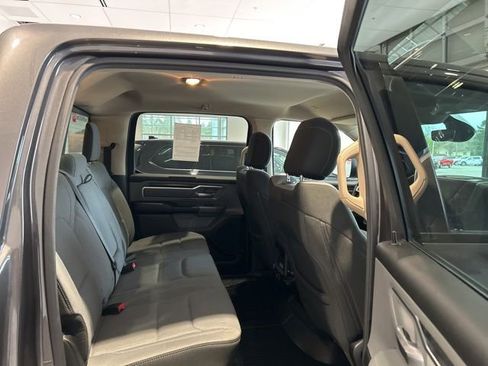 Used 2019 RAM 1500 Big Horn AWD/4WD image 13